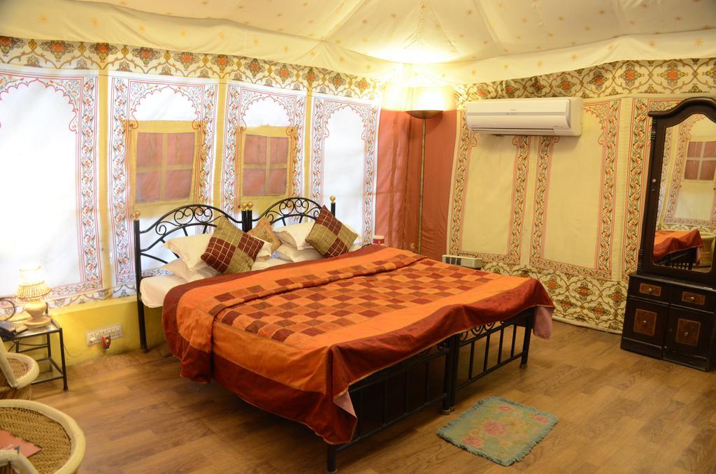 The Aravali Tent Resort Udaipur Ruang foto